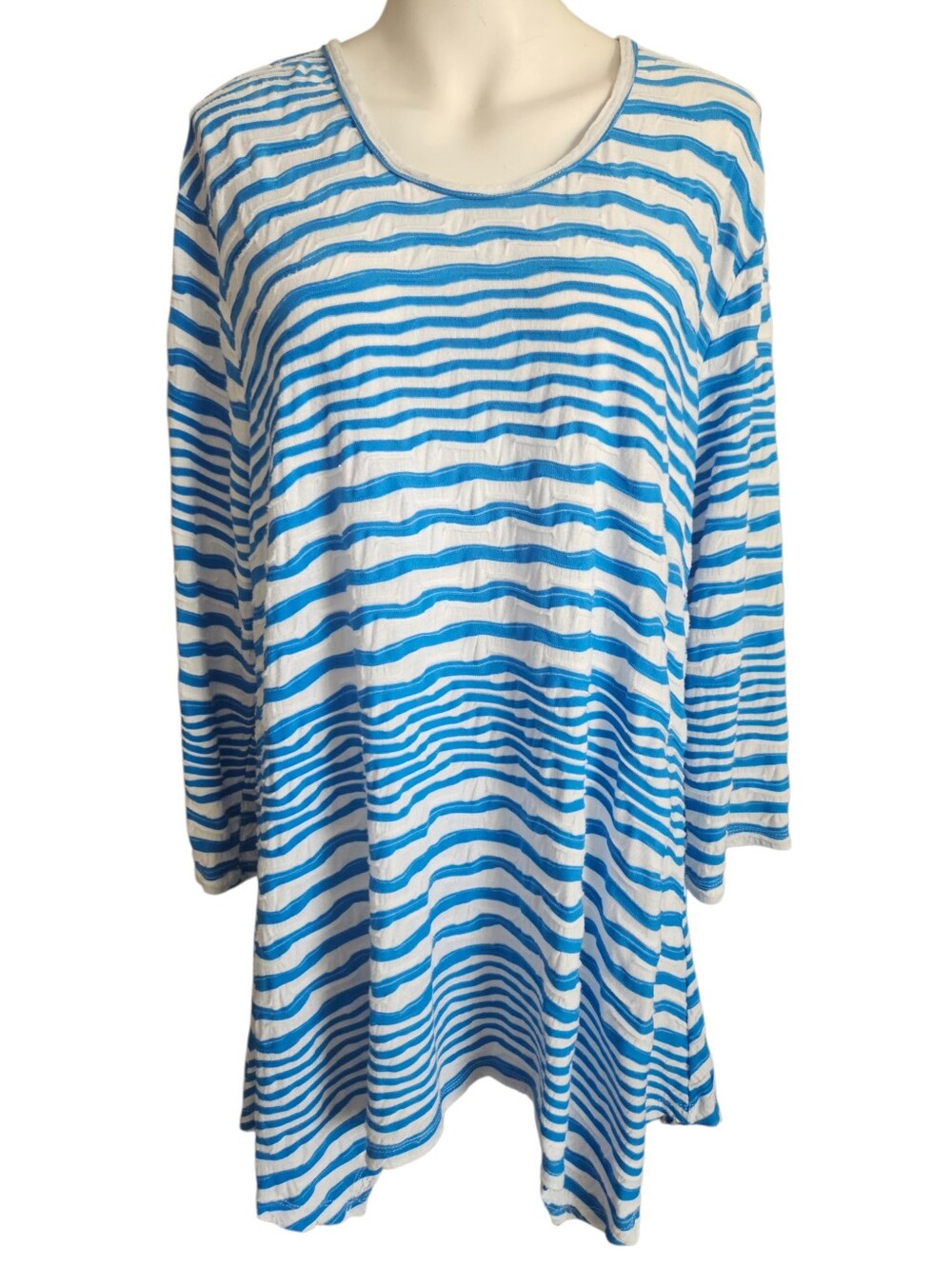 Lulu B Women's Tunic Blue White Wavy Textured Knit Popover Blouse Sz XL Coastal